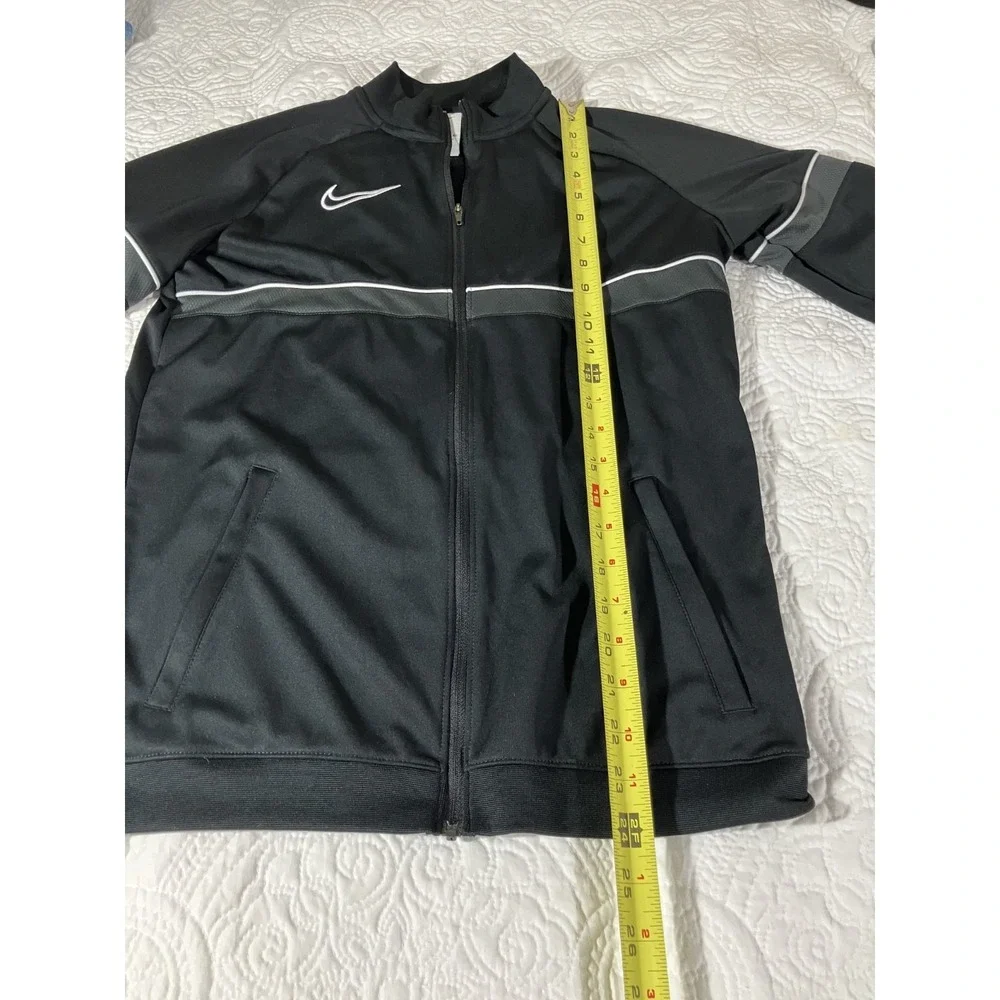 Nike Dri-Fit Full Zip Fitted Jacket YOUTH XL Black Athletic Running Gym Swoosh‎